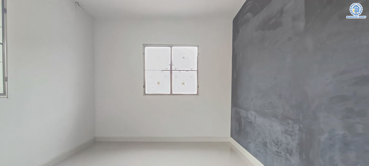 *****ทาวน์เฮ้าส์มือสองปทุมธานี โครงการ พฤกษาD คลองสาม เนื้อที่กว้างเกือบ 24 ตร.ว. ฟังก์ชัน 3 ห้องนอน 2 ห้องน้ำ 2 ที่จอดรถ หน้ากว้างมีพื้นที่ เป็นหลังมุมกลับรถ บนทำเลเชื่อมต่อ ถนนคลองหลวง ใกล้รถไฟฟ้าสายสีแดง "สถานีรังสิต" และจุดขึ้นทางด่วน "วงแหวนรอบนอกตะวันออก-รังสิตคลอง5"